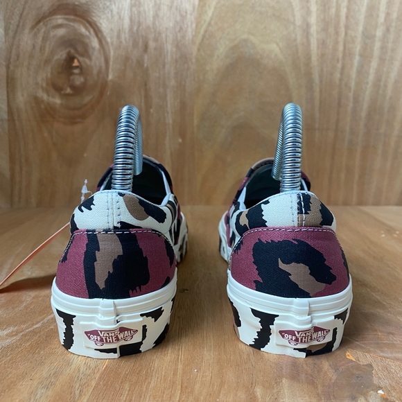 Vans slip on Animal leopard womens size 5 - Picture 3 of 6